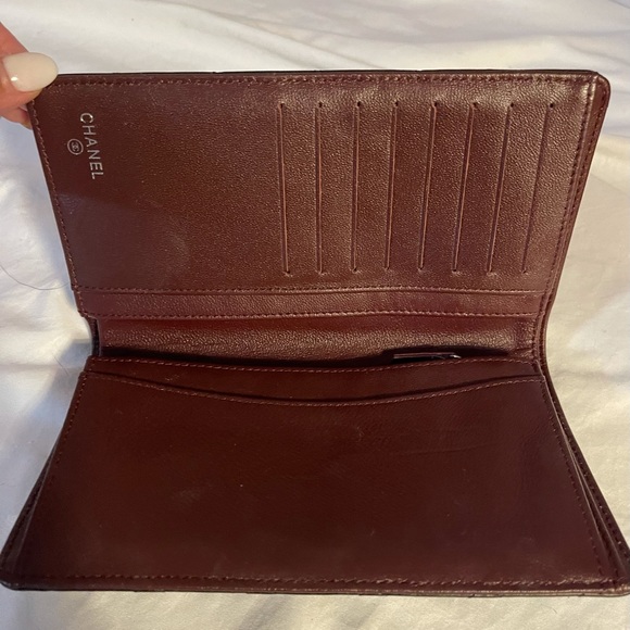 Chanel Wallet - Picture 5 of 10